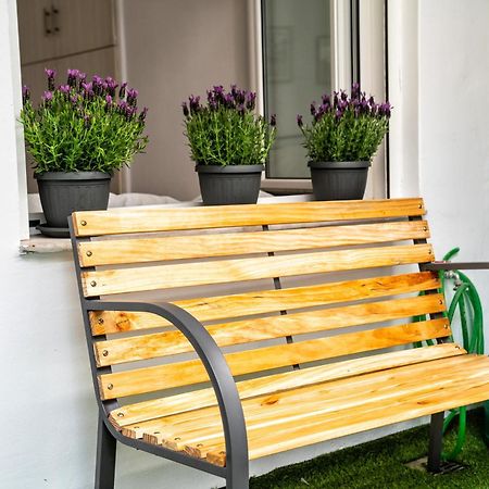 Lux Garden Apartment Near Acropolis In The Heart Of Athens Atenas Exterior foto