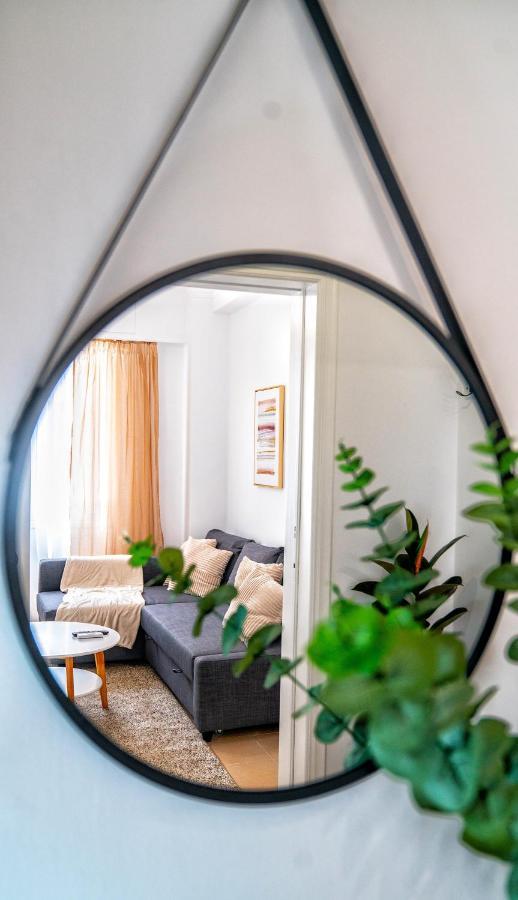 Lux Garden Apartment Near Acropolis In The Heart Of Athens Atenas Exterior foto