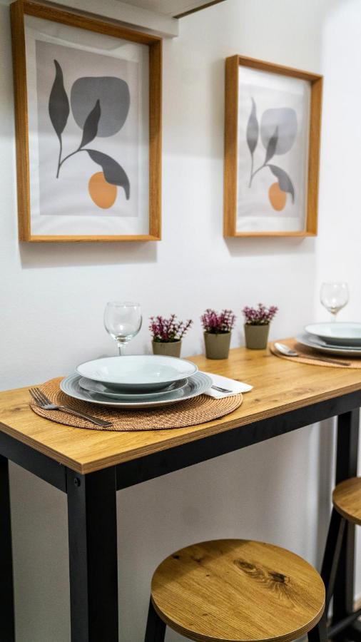 Lux Garden Apartment Near Acropolis In The Heart Of Athens Atenas Exterior foto